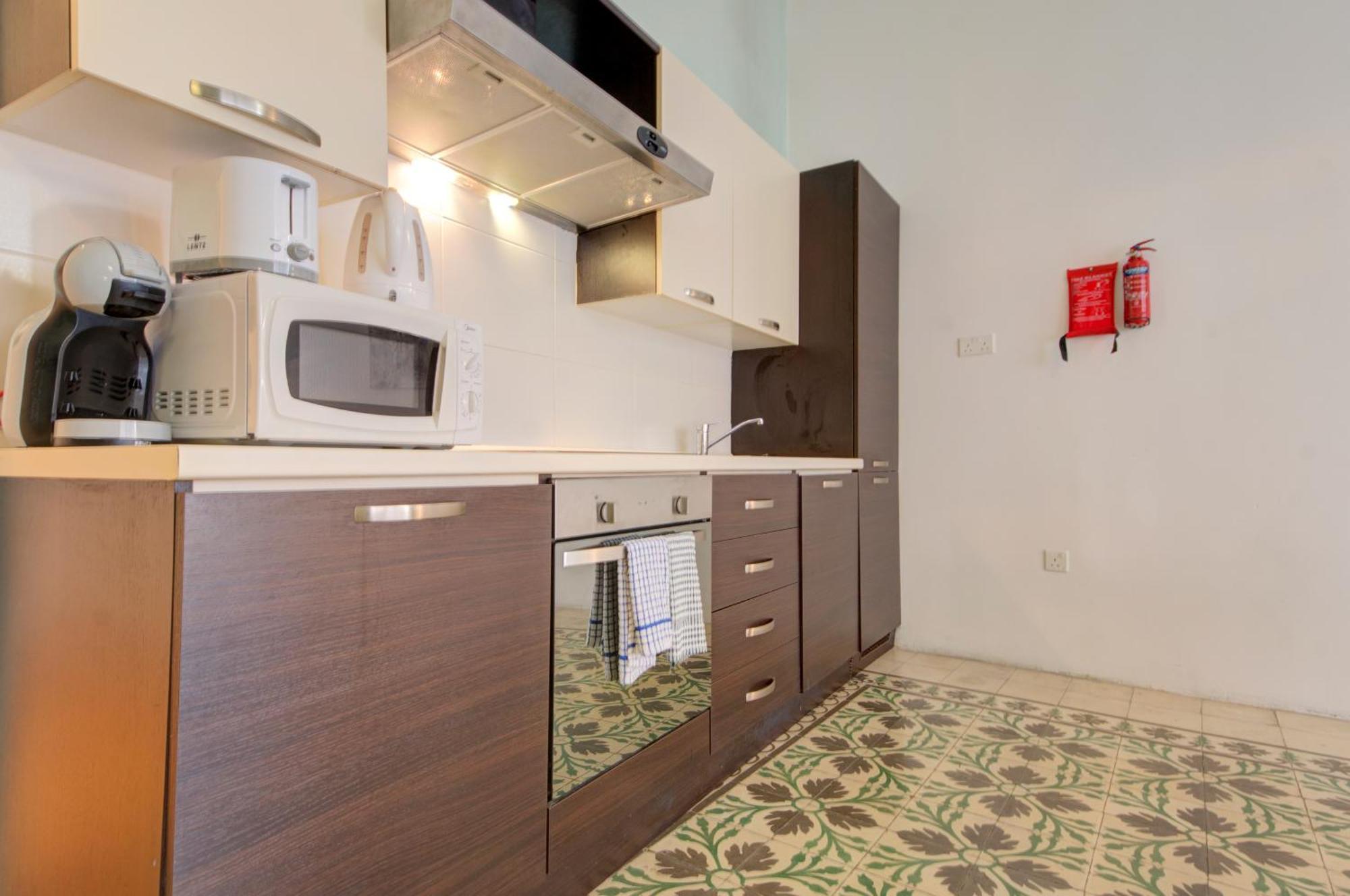 Sapphire Residences - Apartments & Penthouse In Central Sliema By Shortletsmalta Exterior foto
