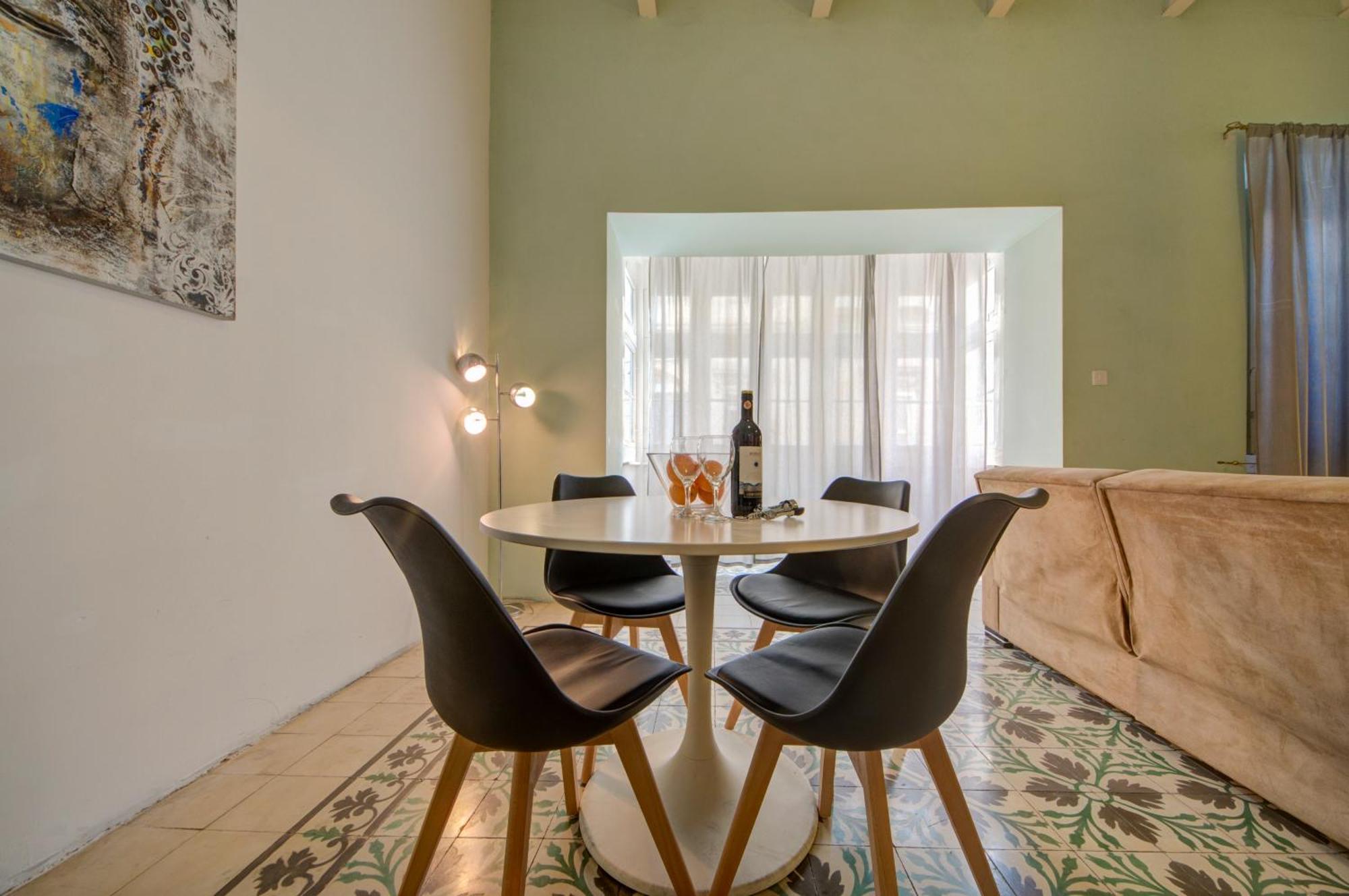 Sapphire Residences - Apartments & Penthouse In Central Sliema By Shortletsmalta Exterior foto